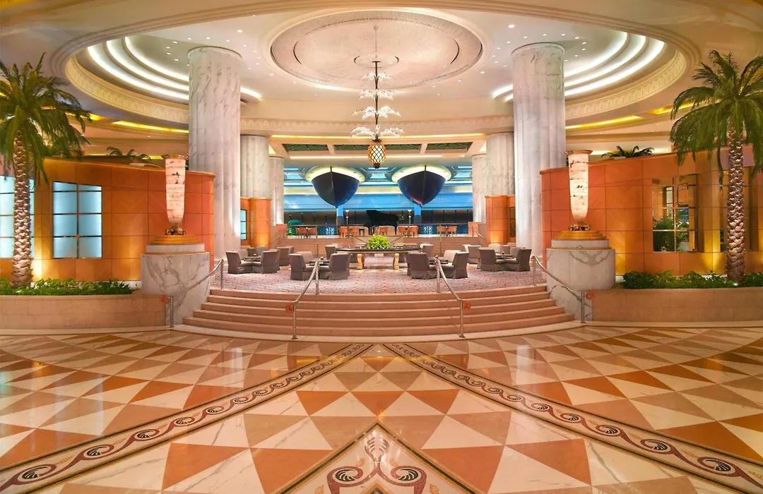 Grand Hyatt Dubai Resort & Waterpark-1